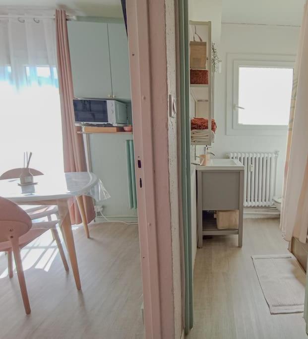Studio 50M Tram Parking Gratuit 13Min Gare Montpellier Zewnętrze zdjęcie